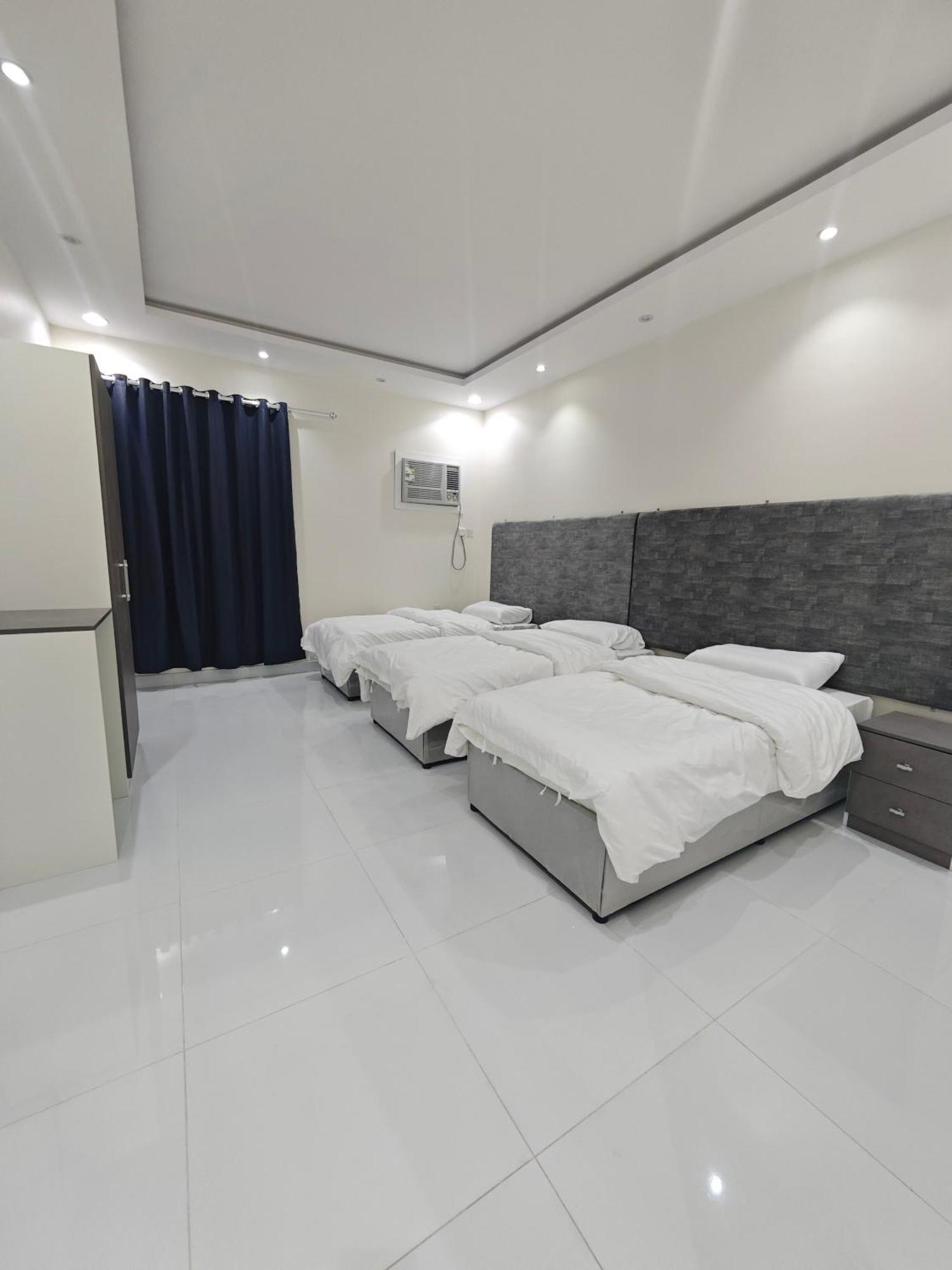 Yaqoot Al Madina Suites Al Awali Екстер'єр фото