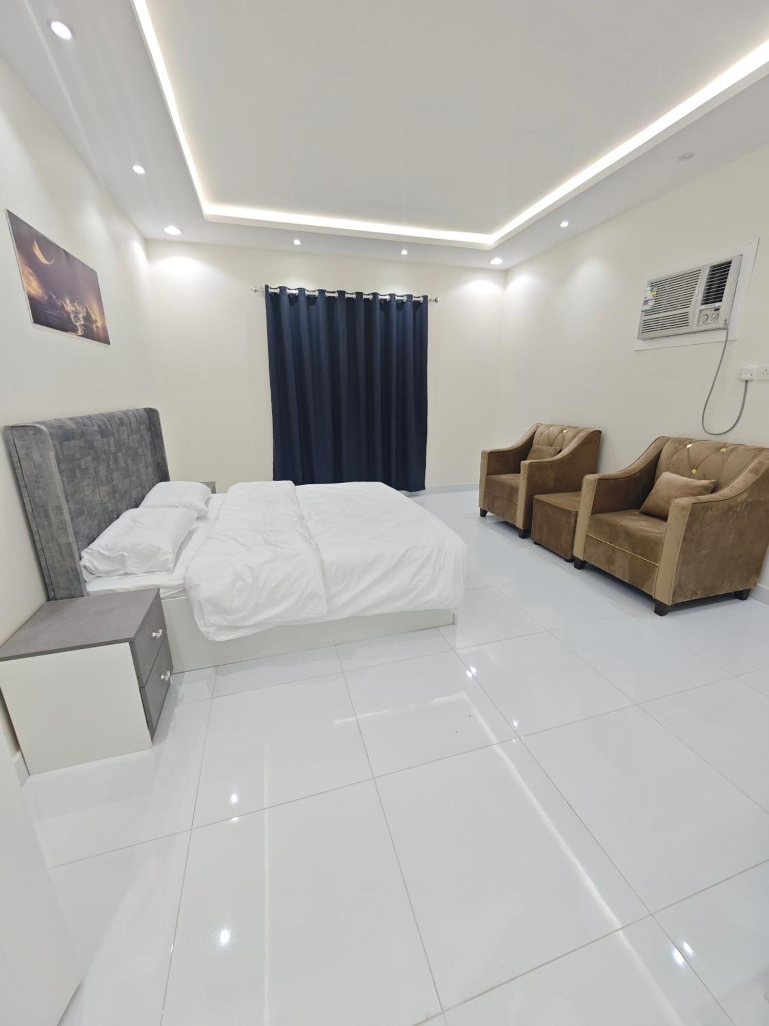 Yaqoot Al Madina Suites Al Awali Екстер'єр фото